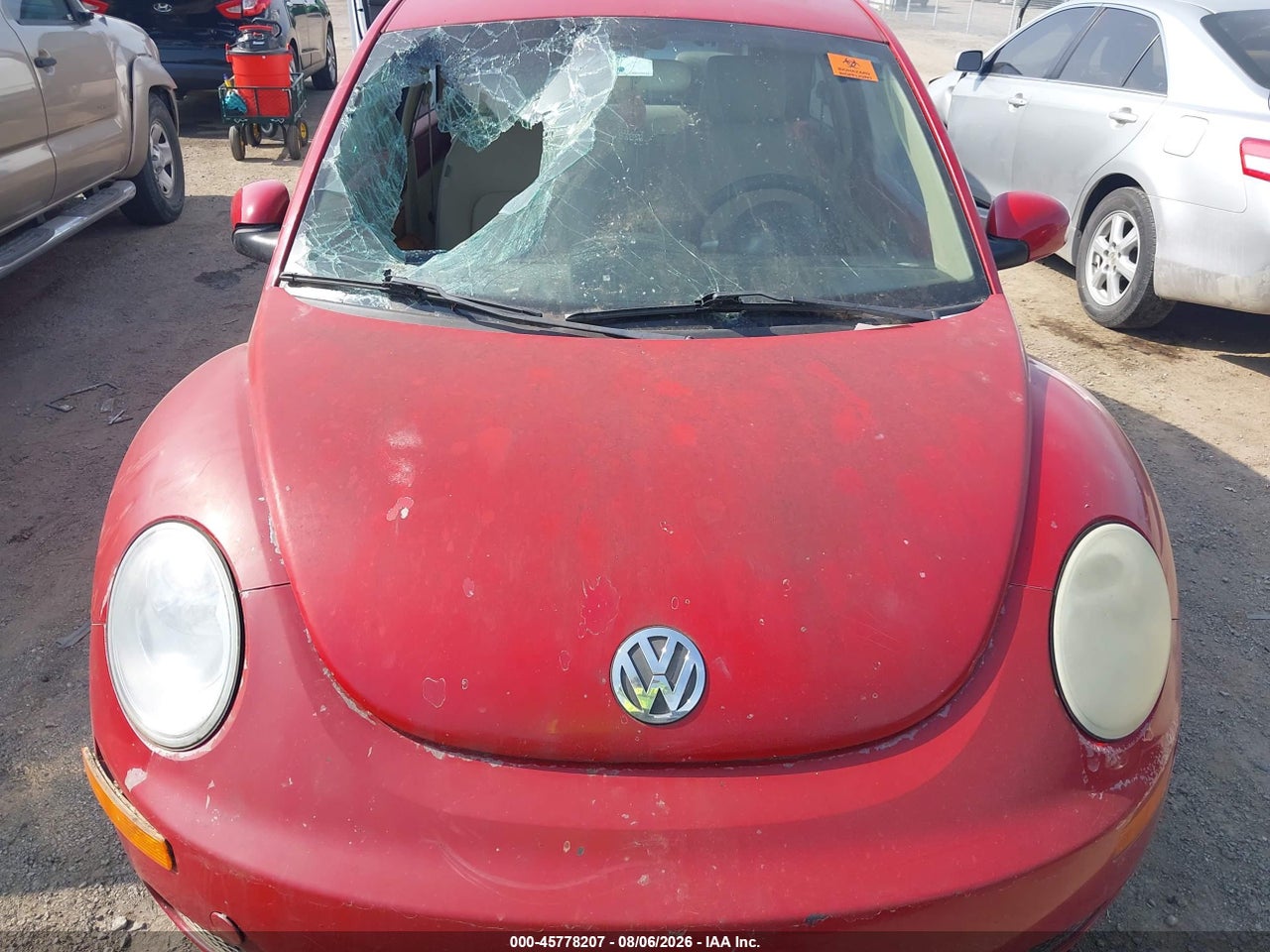2006 VOLKSWAGEN NEW BEETLE 2.5 · 6/10