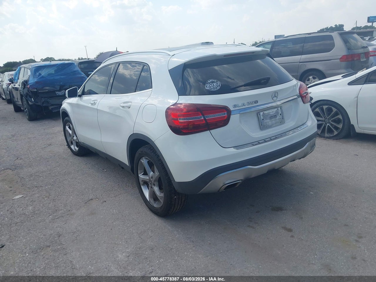 2019 MERCEDES-BENZ GLA 250 · 3/11