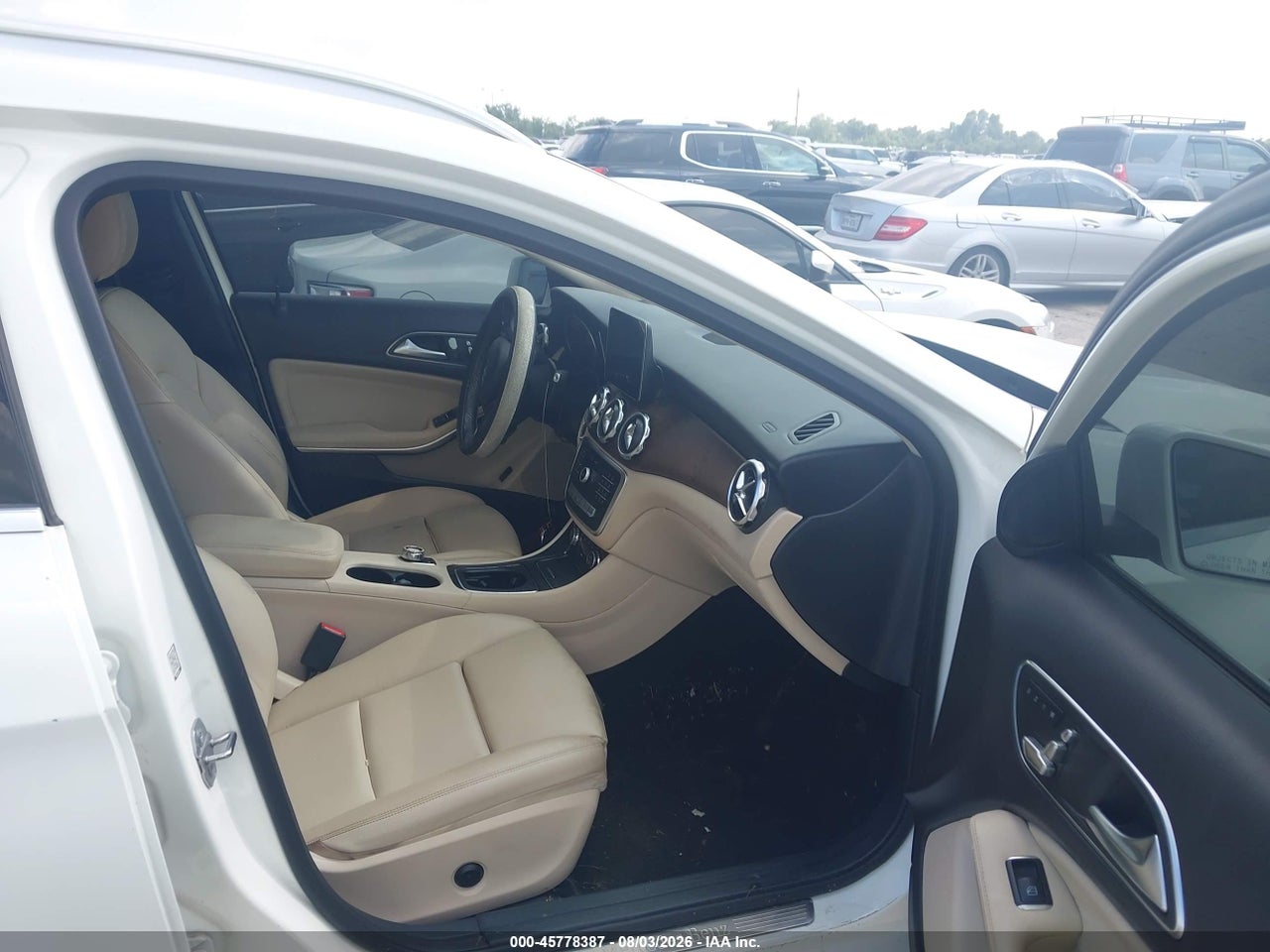 2019 MERCEDES-BENZ GLA 250 · 5/11