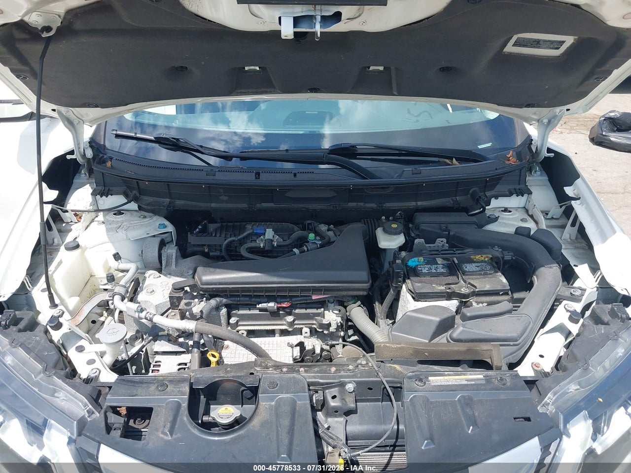 5N1AT2MV6HC****** · 2017 NISSAN ROGUE SL · 10/11