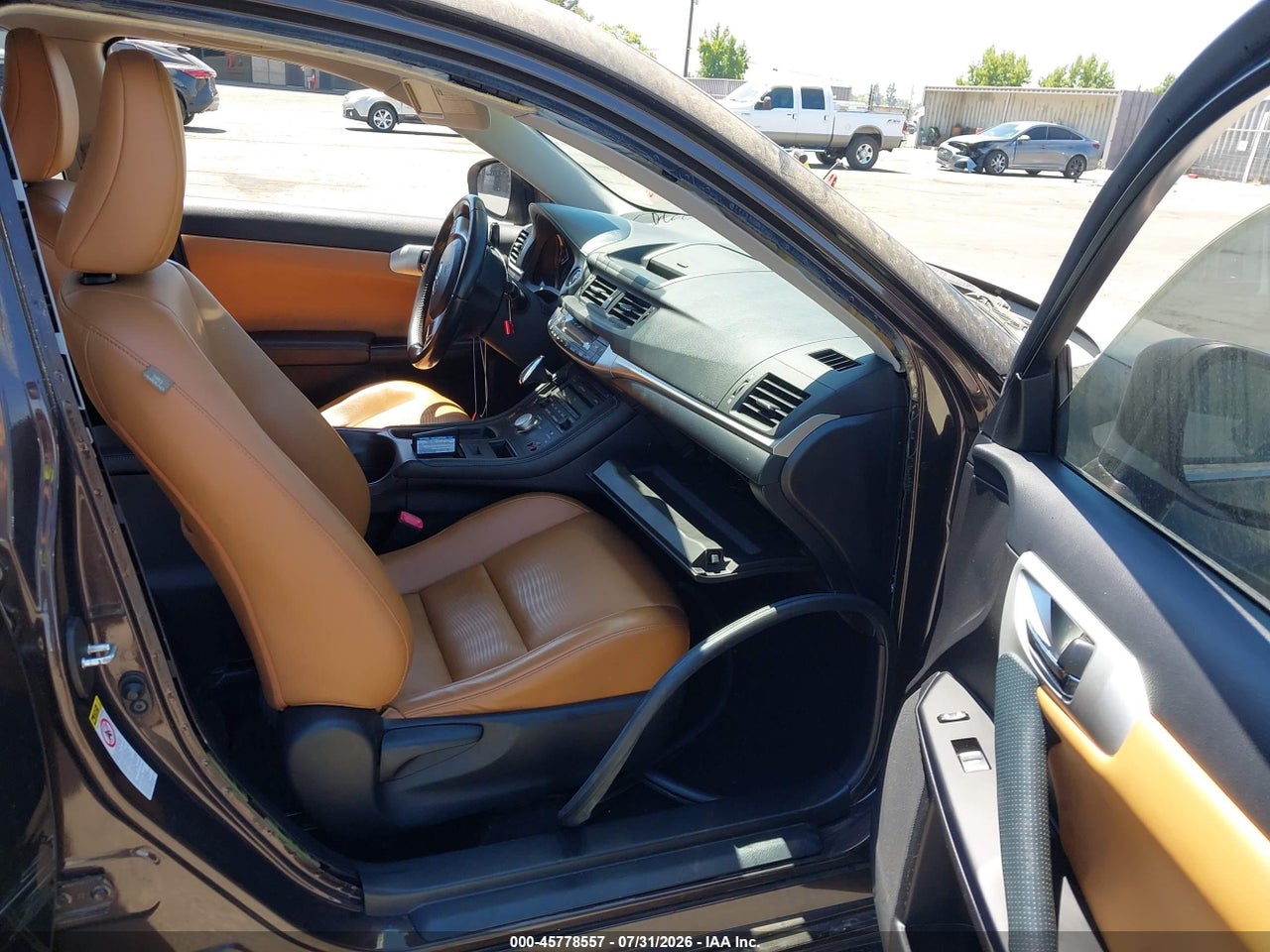 JTHKD5BH5C2****** · 2012 LEXUS CT 200H PREMIUM · 5/11