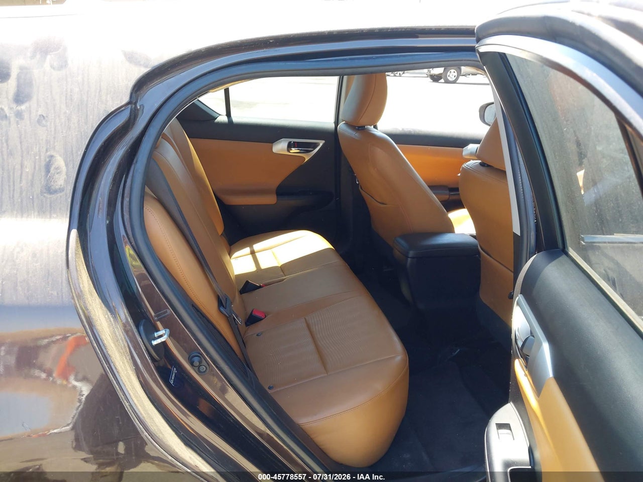 JTHKD5BH5C2****** · 2012 LEXUS CT 200H PREMIUM · 8/11