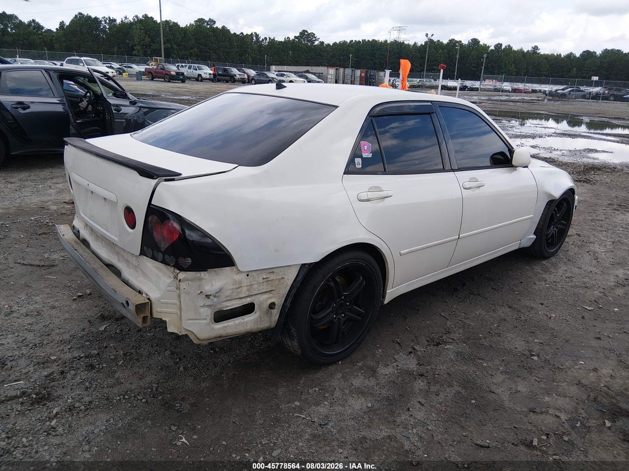JTHBD182310****** · 2001 LEXUS IS 300   · 4/11