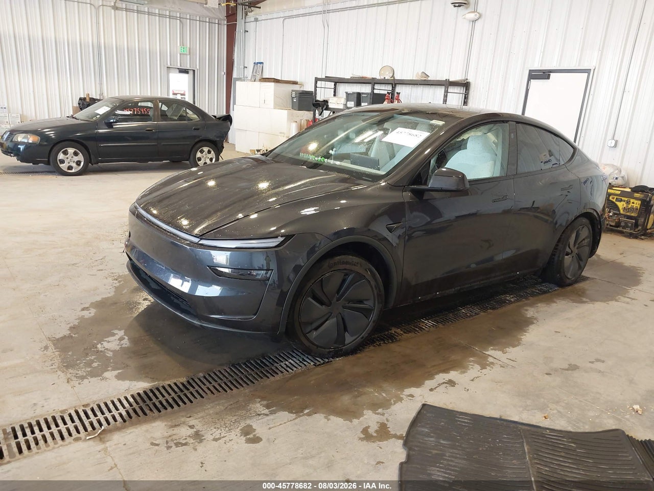 2026 TESLA MODEL Y ALL-WHEEL DRIVE/LONG RANGE LAUNCH SERIES/PREMIUM ALL-WHEEL DRIVE · 2/9