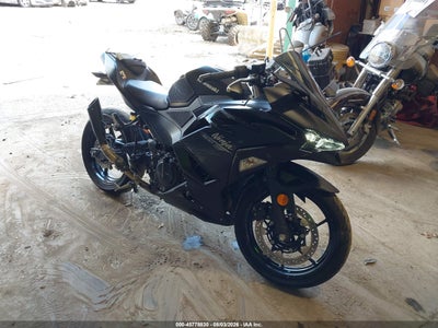 ML5EXGH16TD****** · 2026 KAWASAKI EX500 H