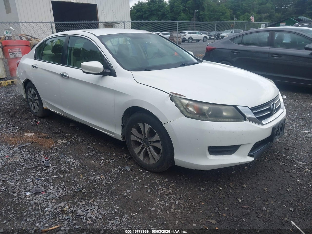 1HGCR2F38DA****** · 2013 HONDA ACCORD LX