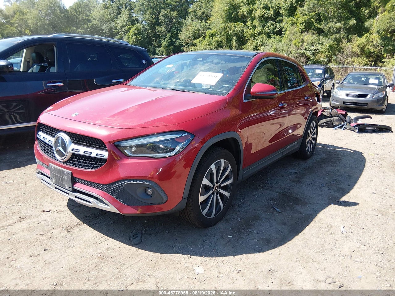 2021 MERCEDES-BENZ GLA 250 4MATIC · 2/11