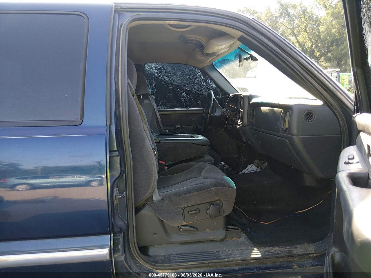 2002 GMC SIERRA 2500HD SLE · 5/11