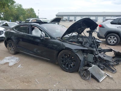 5YJSA1E26JF****** · 2018 TESLA MODEL S 100D/75D/P100D