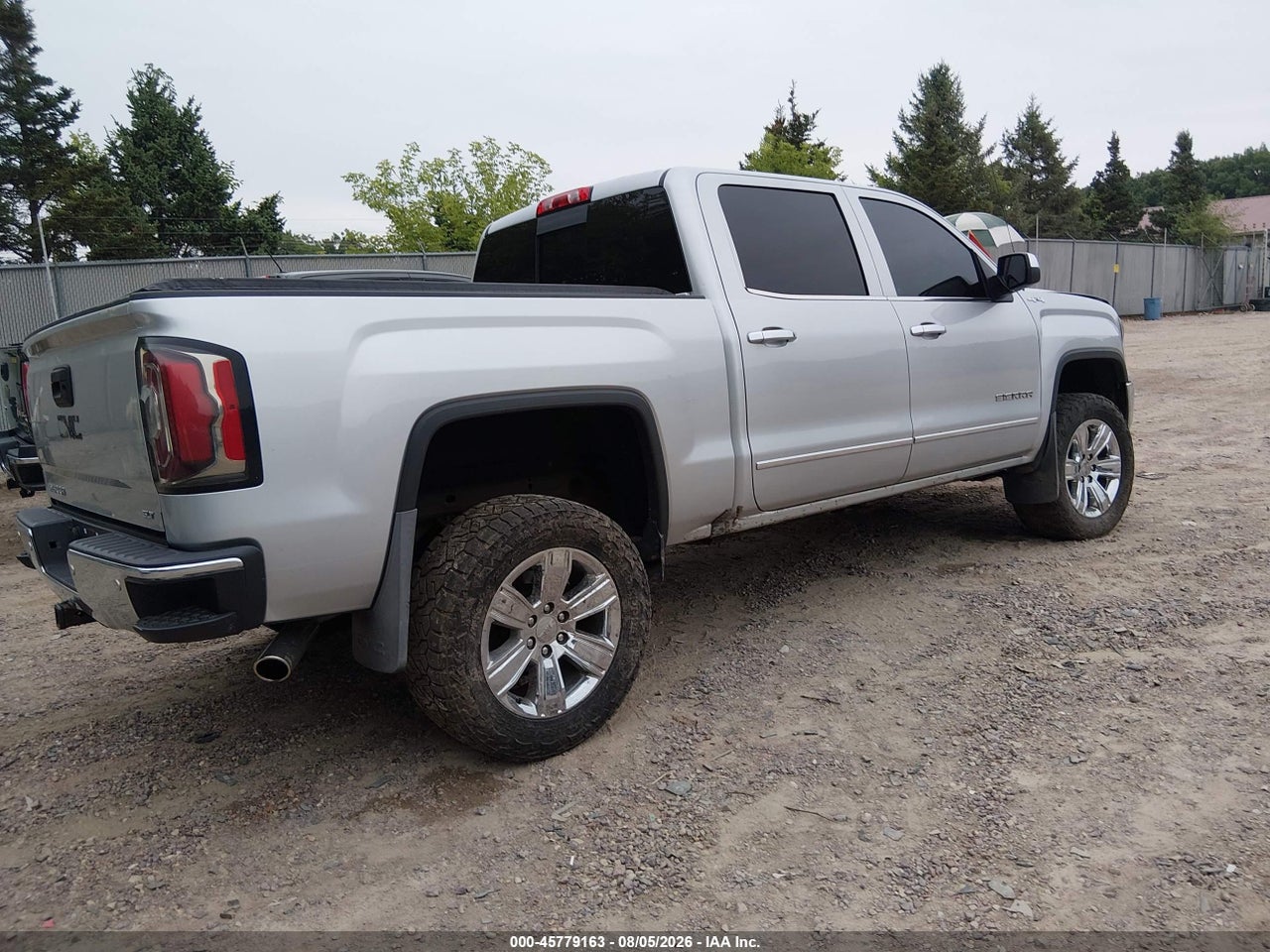 3GTU2NEC9HG****** · 2017 GMC SIERRA 1500 SLT · 4/11