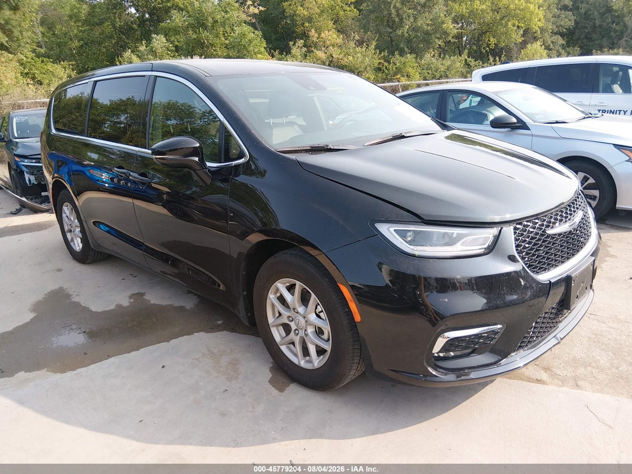 2C4RC1BG7TR****** · 2026 CHRYSLER PACIFICA SELECT