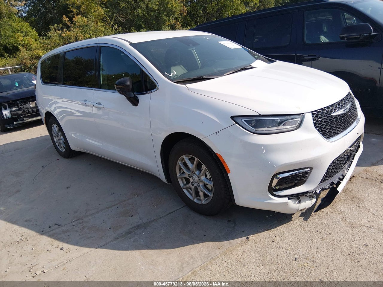 2C4RC1BG8TR****** · 2026 CHRYSLER PACIFICA SELECT