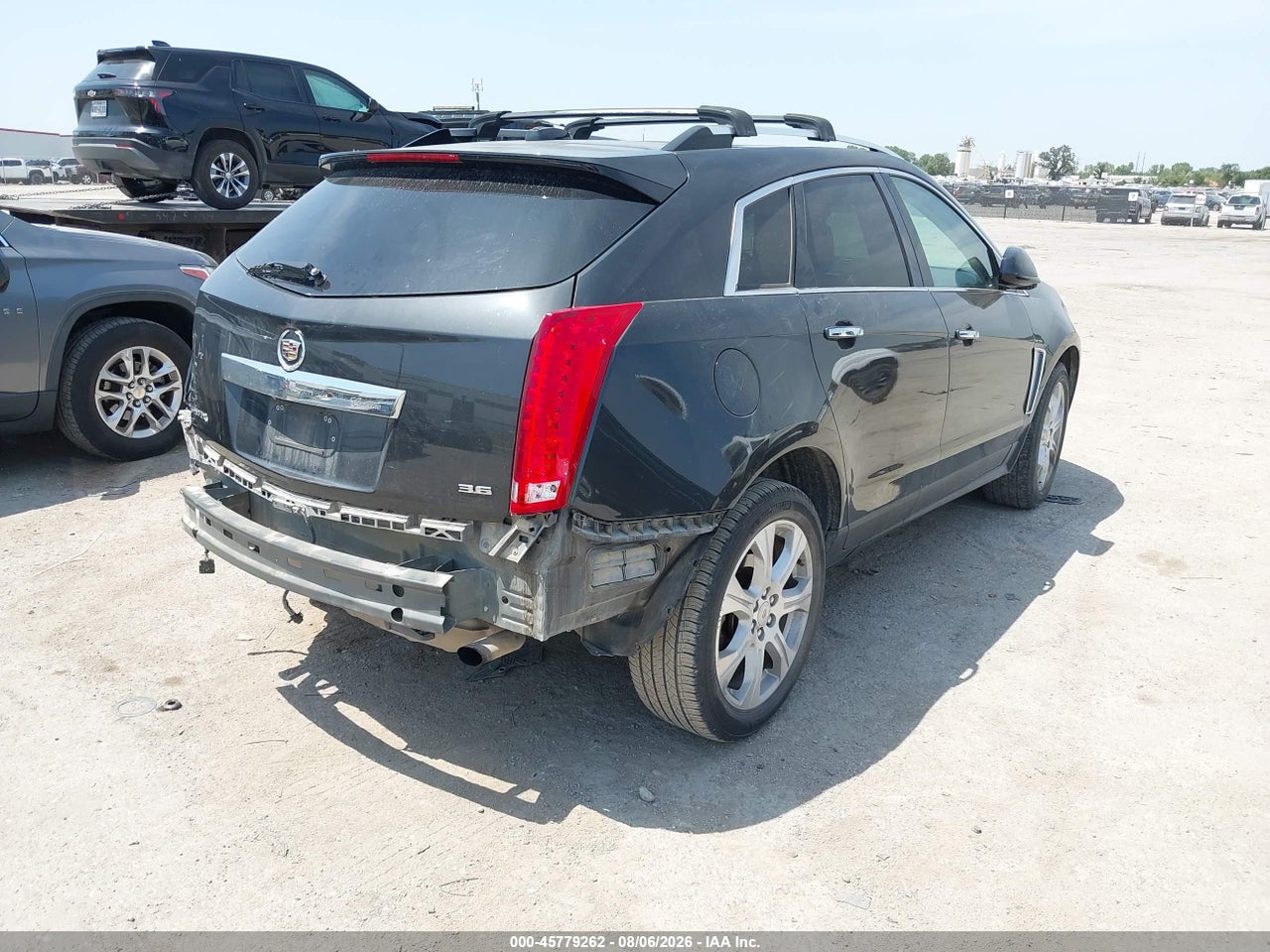 2016 CADILLAC SRX PERFORMANCE COLLECTION · 4/11