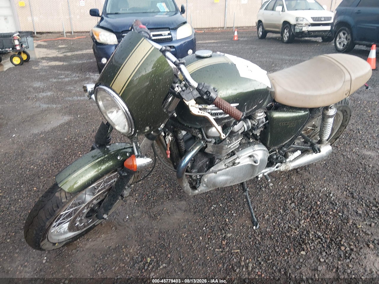 SMT920K10GT****** · 2016 TRIUMPH MOTORCYCLE THRUXTON · 2/10