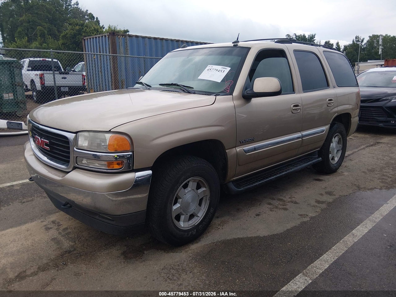 2005 GMC YUKON SLT · 2/11