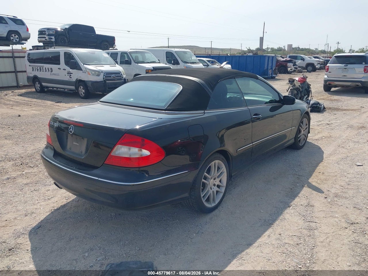 2009 MERCEDES-BENZ CLK 350   · 4/11