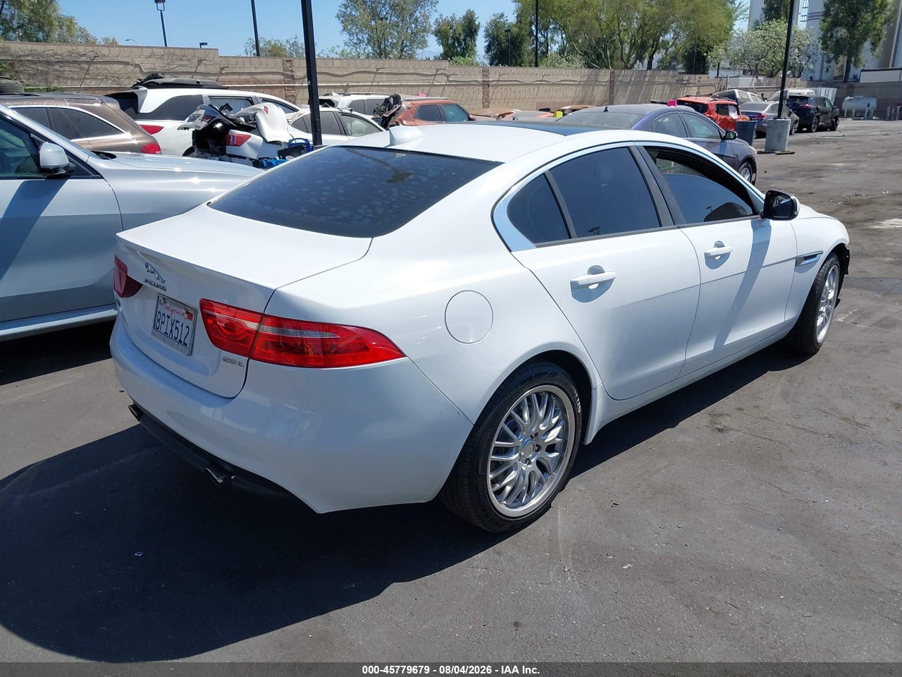 2017 JAGUAR XE 25T · 4/11