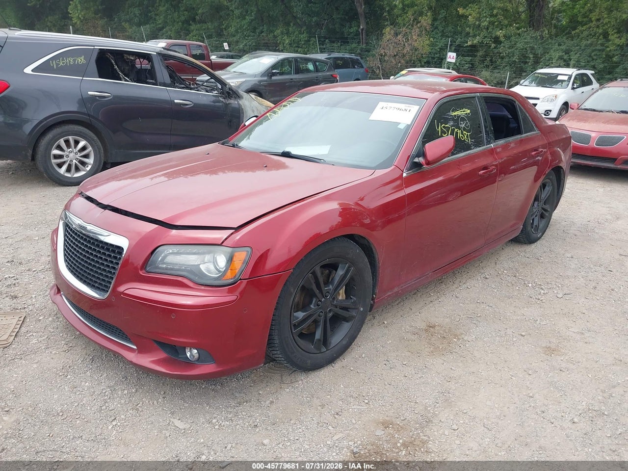 2012 CHRYSLER 300 SRT8 · 2/11