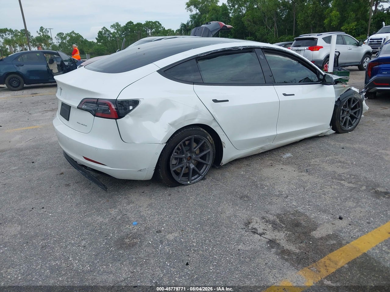 2022 TESLA MODEL 3 LONG RANGE DUAL MOTOR ALL-WHEEL DRIVE · 4/9