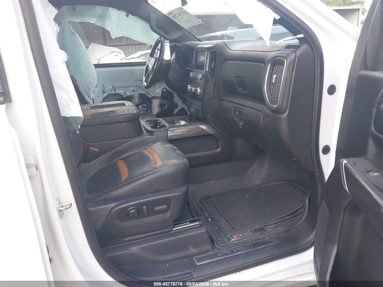 2021 GMC SIERRA 1500 4WD  SHORT BOX AT4 · 5/11