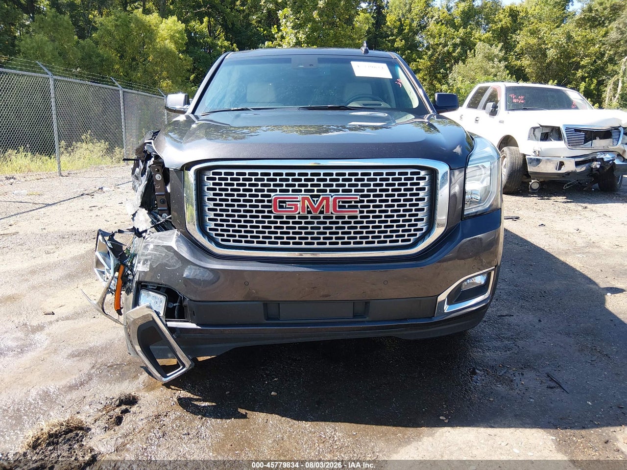 2017 GMC YUKON DENALI · 6/11