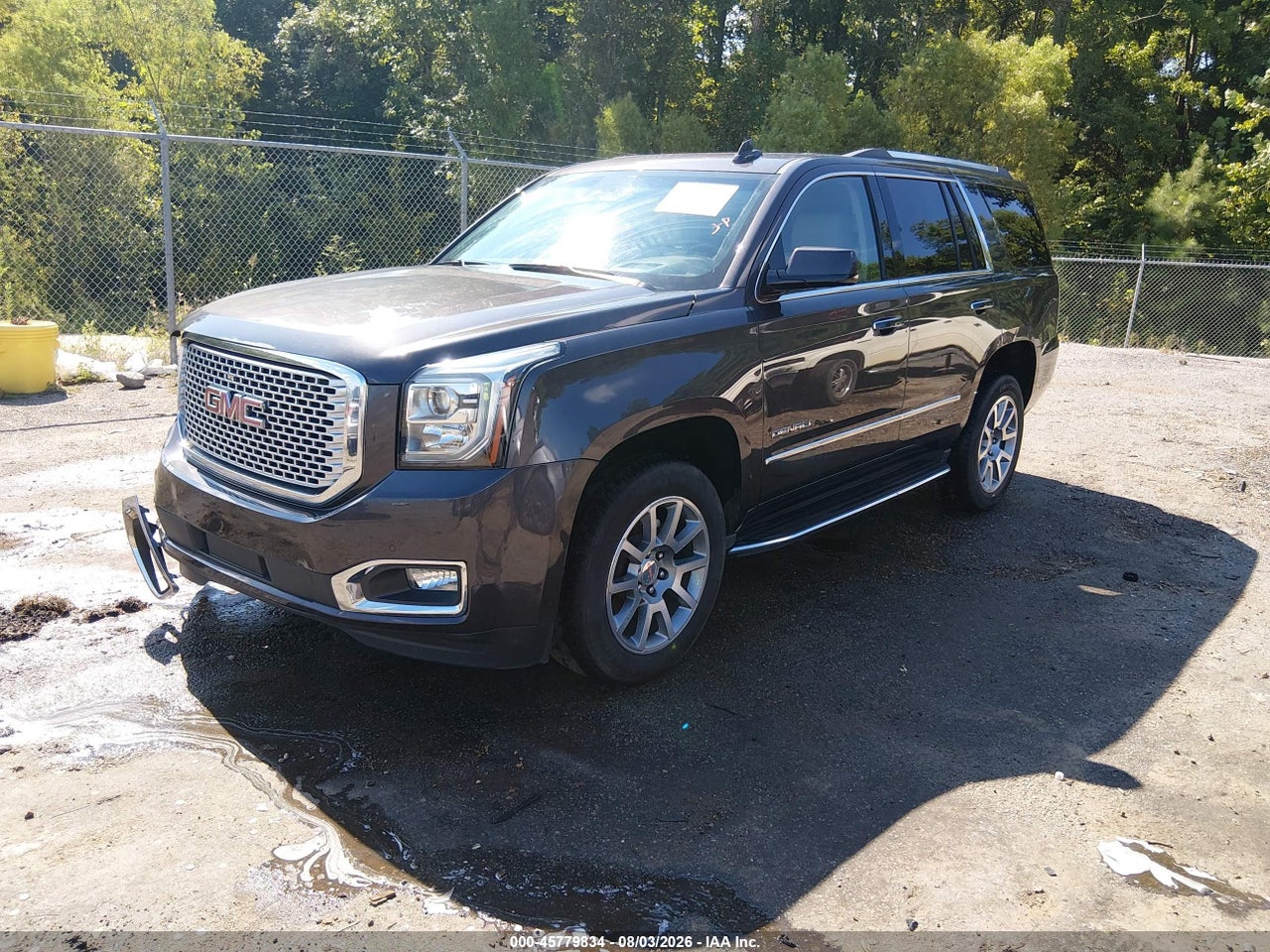 2017 GMC YUKON DENALI · 2/11