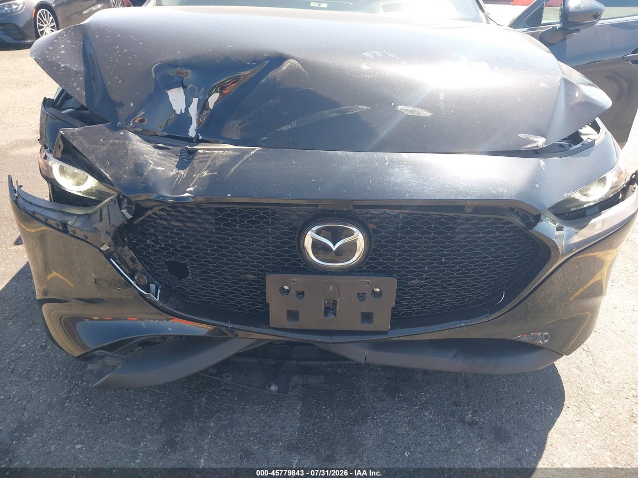2021 MAZDA MAZDA3 PREMIUM · 6/11