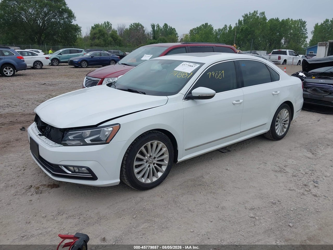 2016 VOLKSWAGEN PASSAT 1.8T SE · 2/11