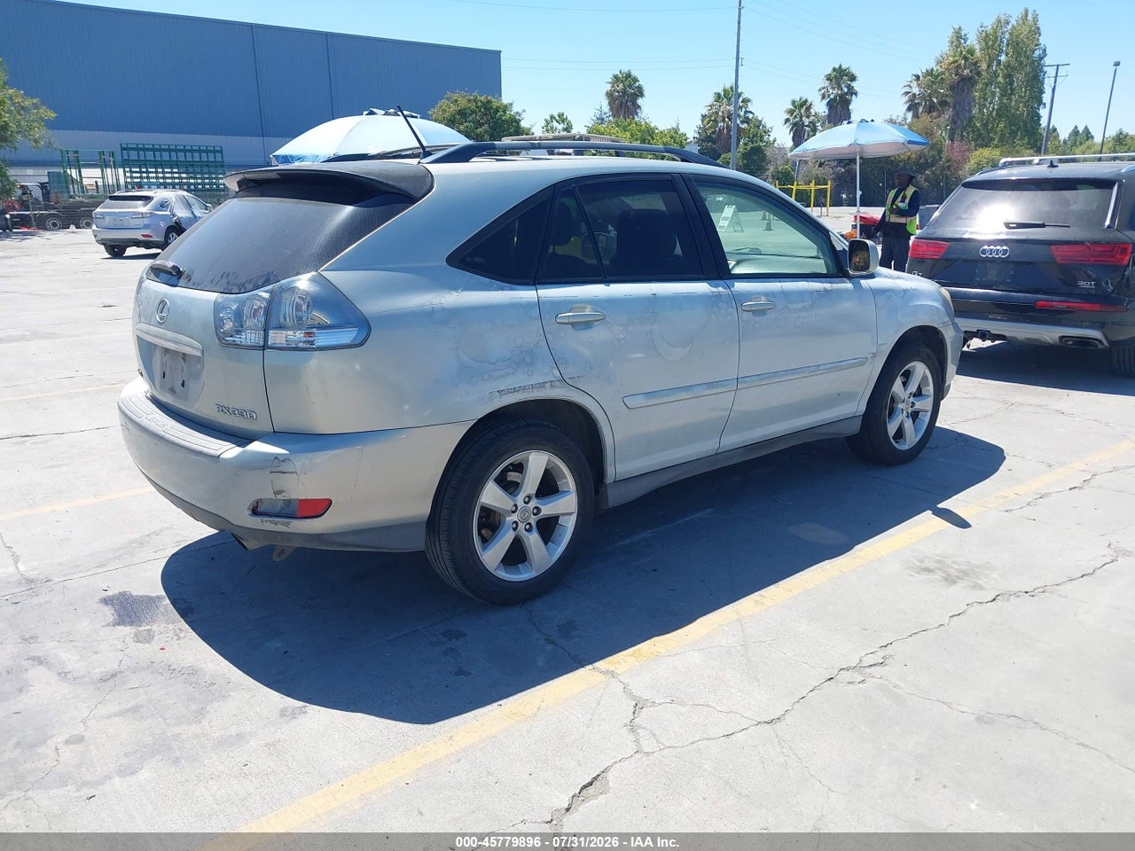 2005 LEXUS RX 330   · 4/11