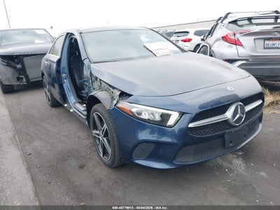 WDD3G4EB4KW****** · 2019 MERCEDES-BENZ A 220