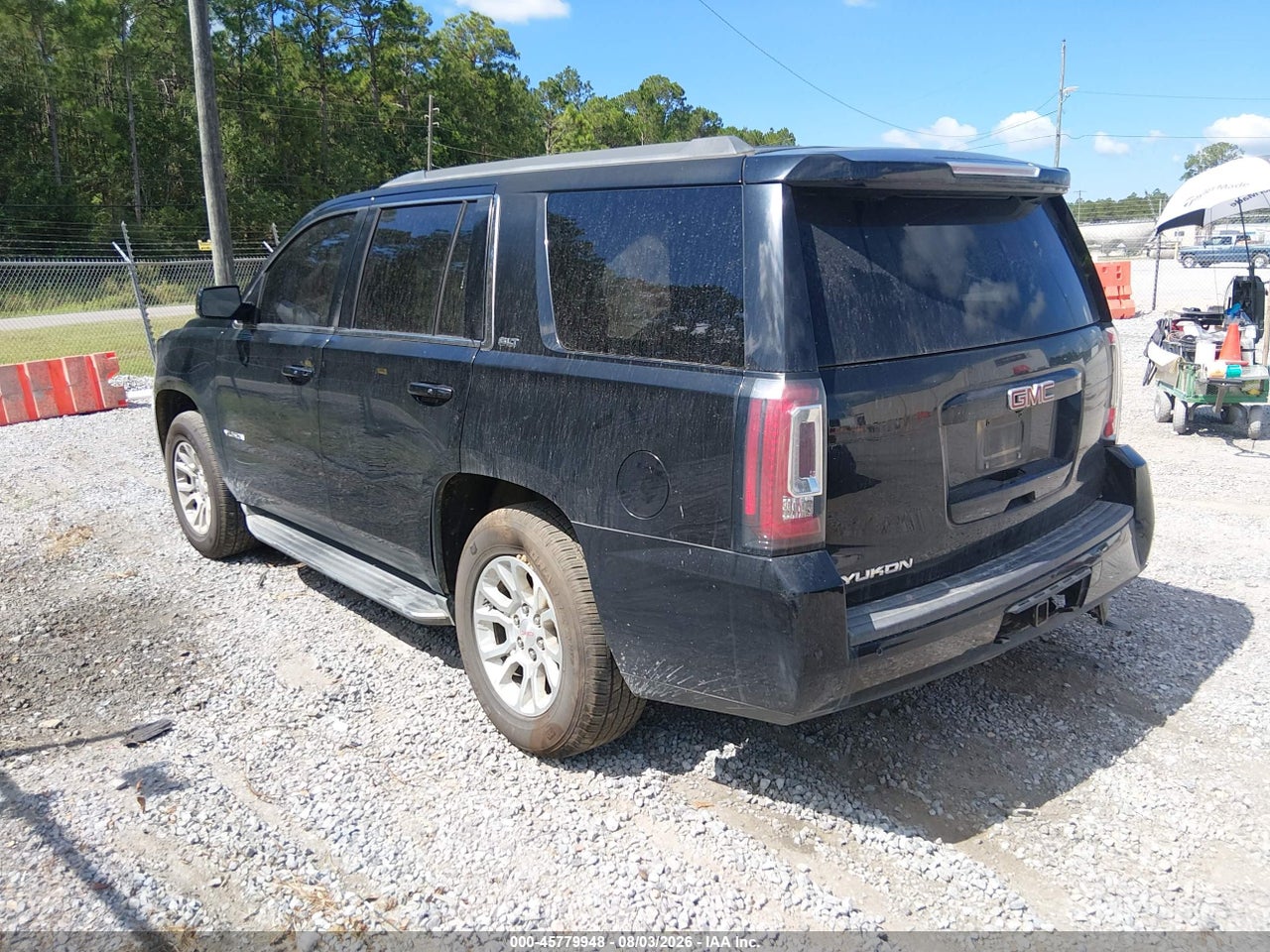 2016 GMC YUKON SLT · 3/11
