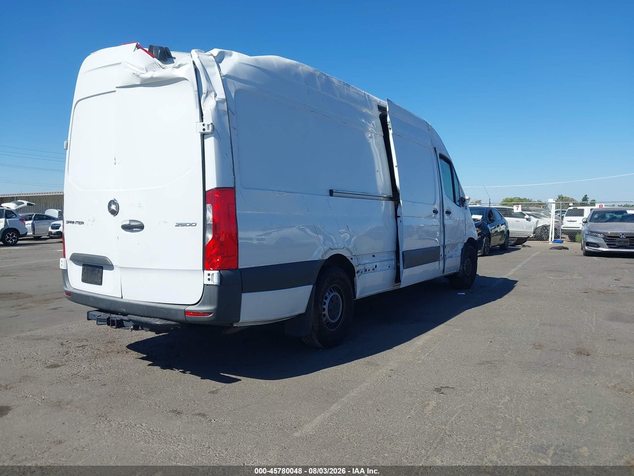 2023 MERCEDES-BENZ SPRINTER 2500 HIGH ROOF 4-CYL DIESEL HO · 4/11