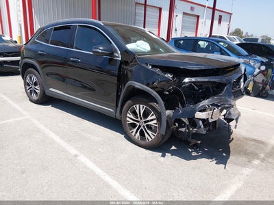 W1N4N4GBXSJ****** · 2025 MERCEDES-BENZ GLA 250 4MATIC