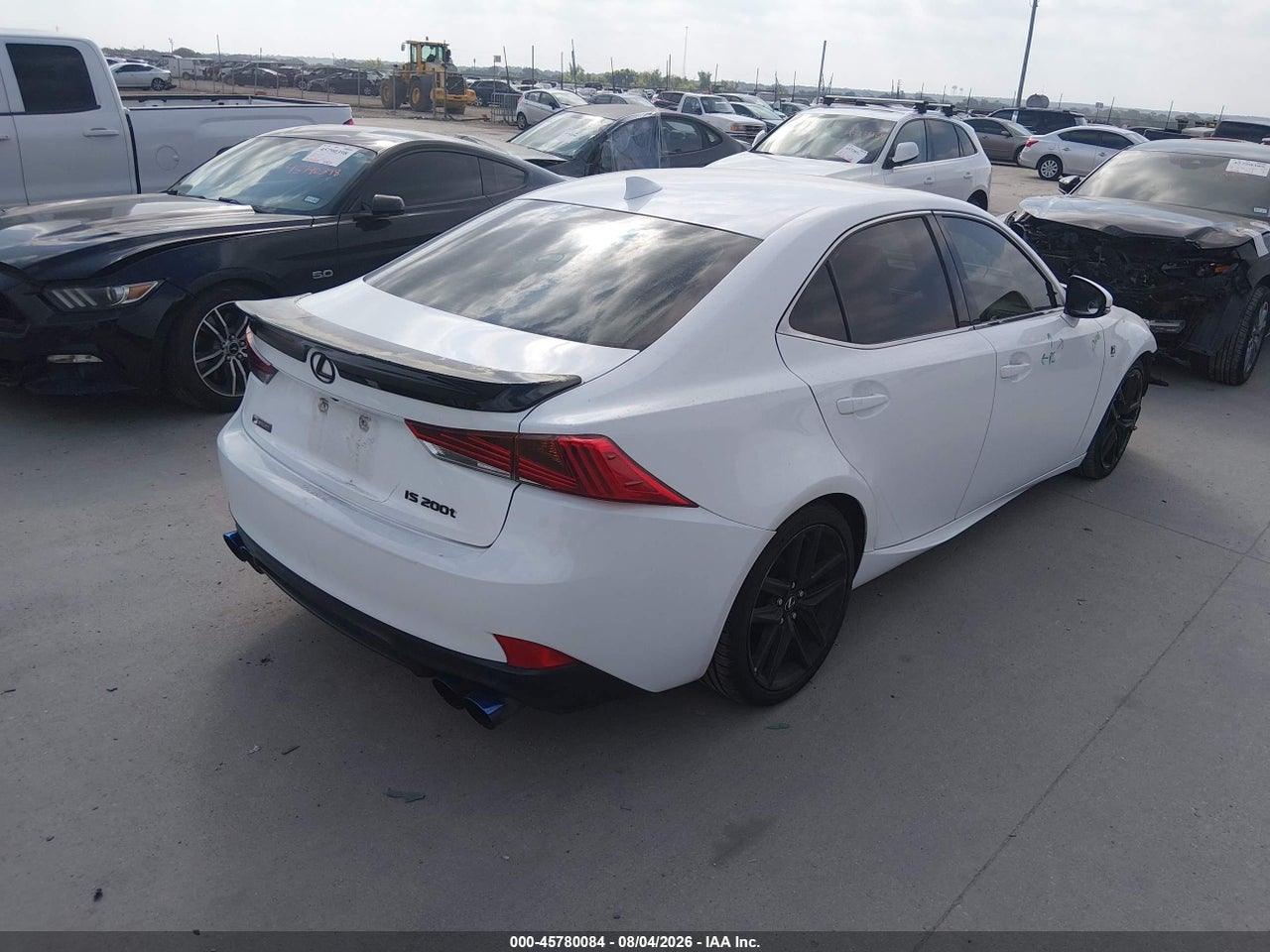 2017 LEXUS IS 200T · 4/11