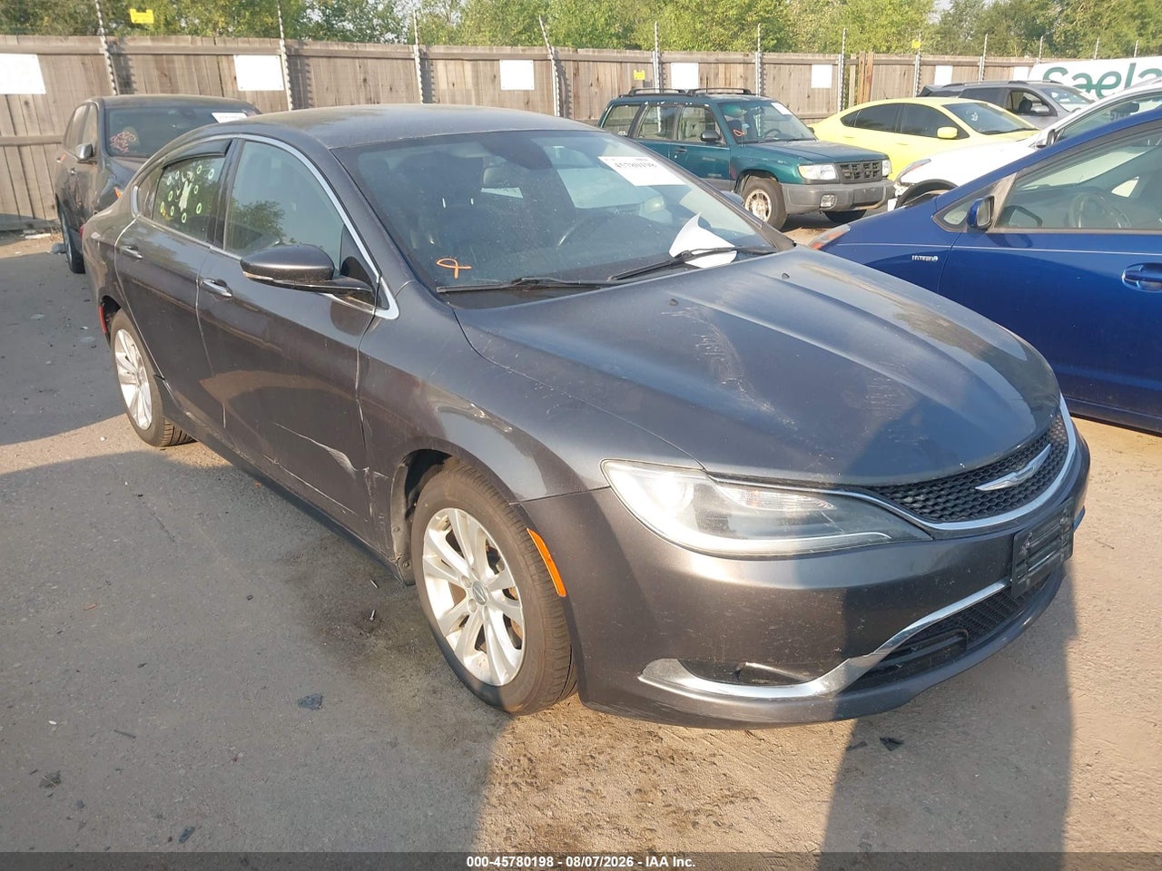 1C3CCCCG8FN****** · 2015 CHRYSLER 200 C