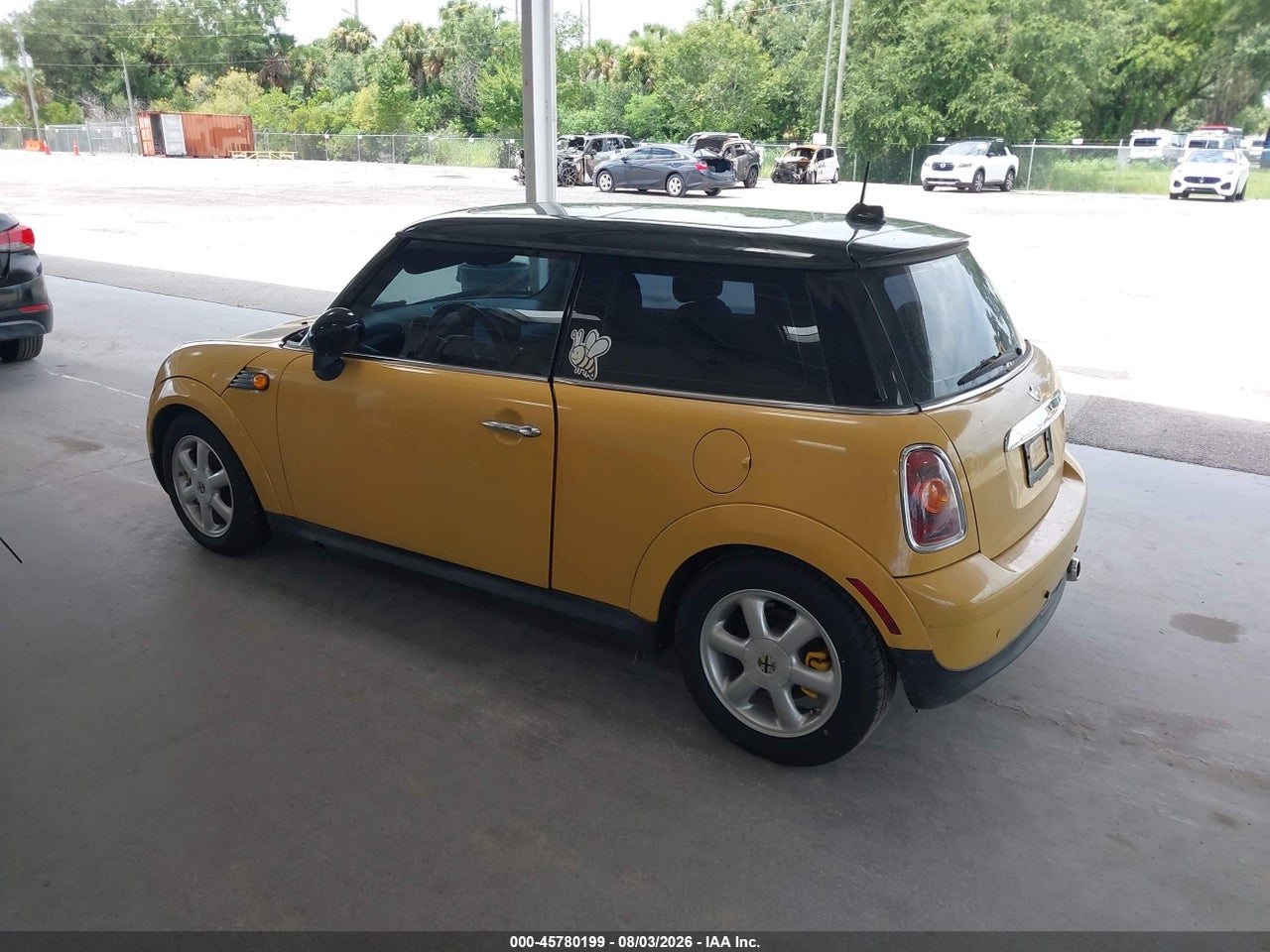 2009 MINI COOPER   · 3/11