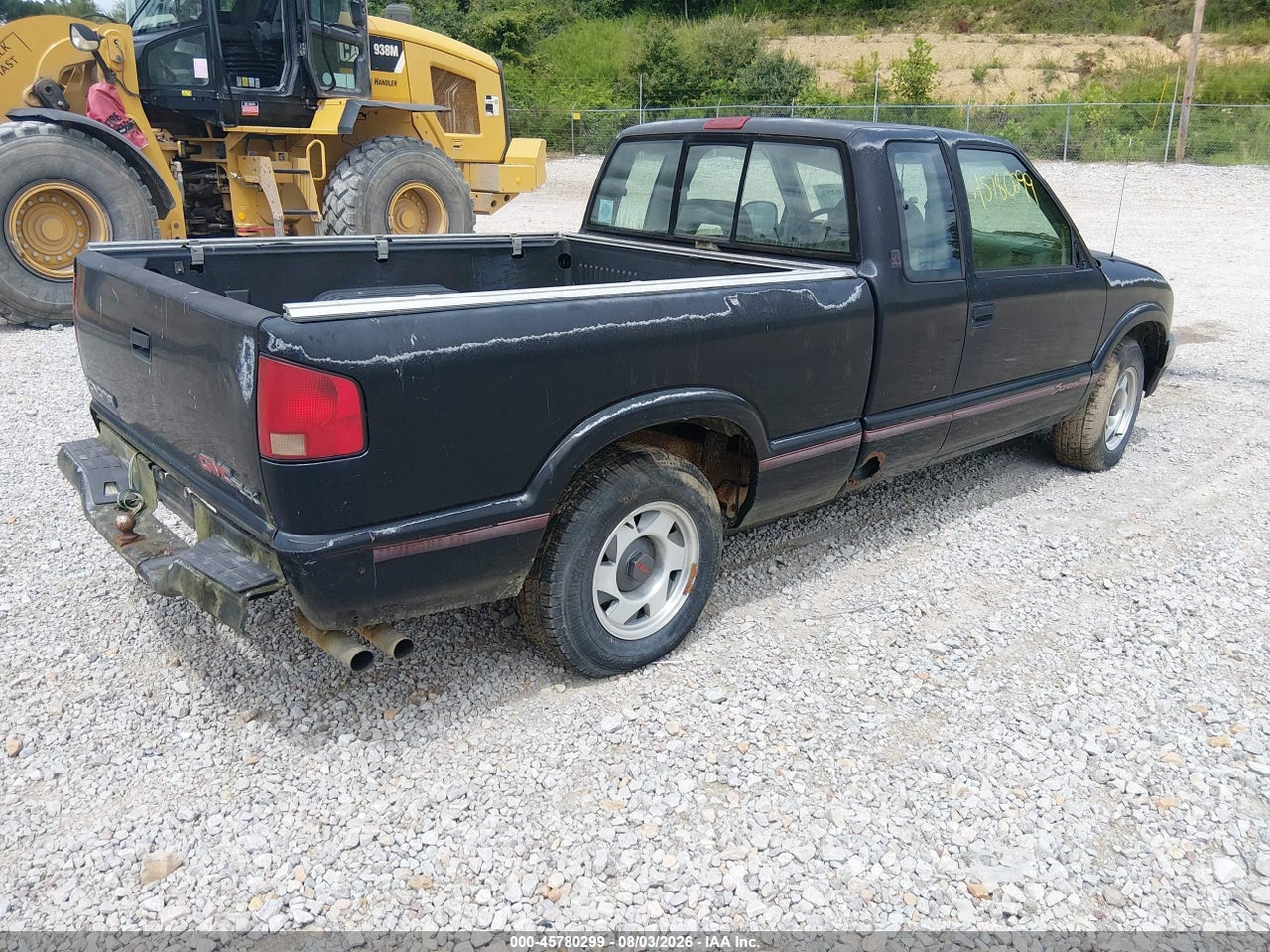 1995 GMC SONOMA · 4/11