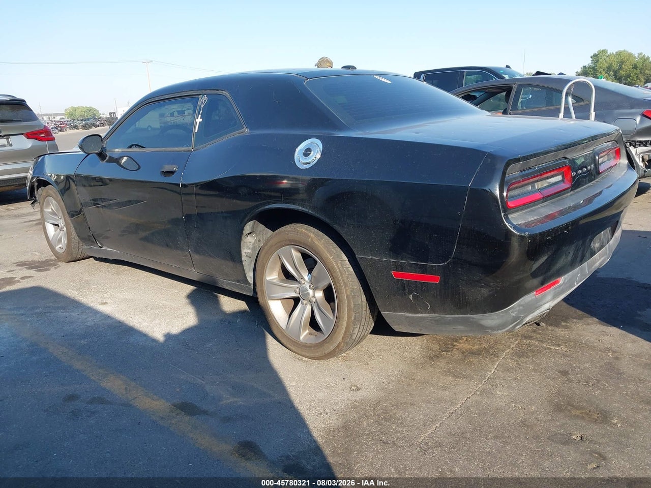2017 DODGE CHALLENGER SXT · 3/11