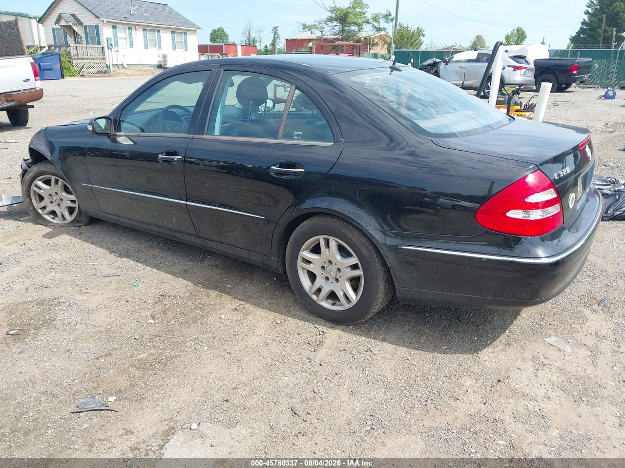 2004 MERCEDES-BENZ E 320   · 3/11