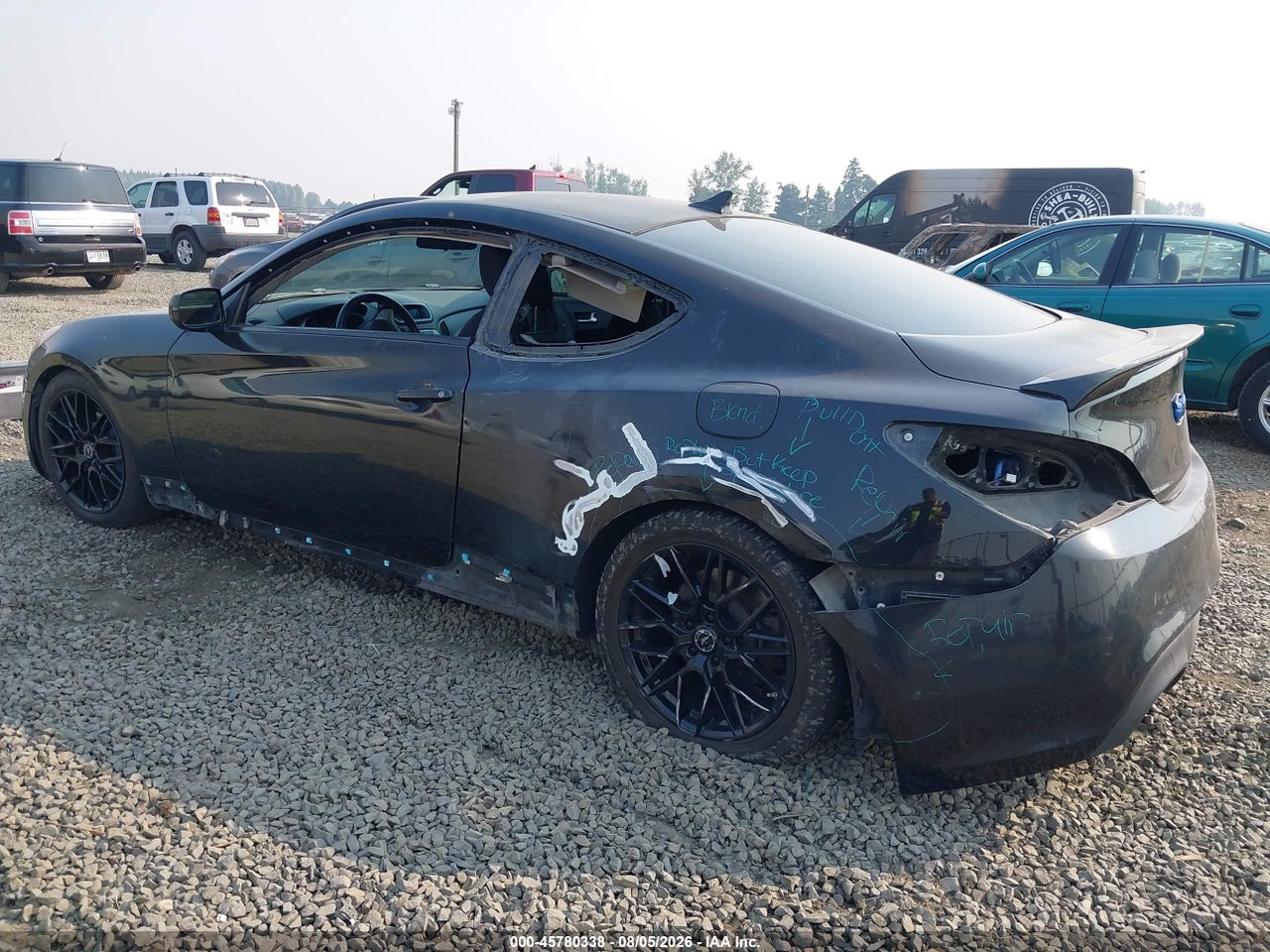 2010 HYUNDAI GENESIS 2.0T · 6/11