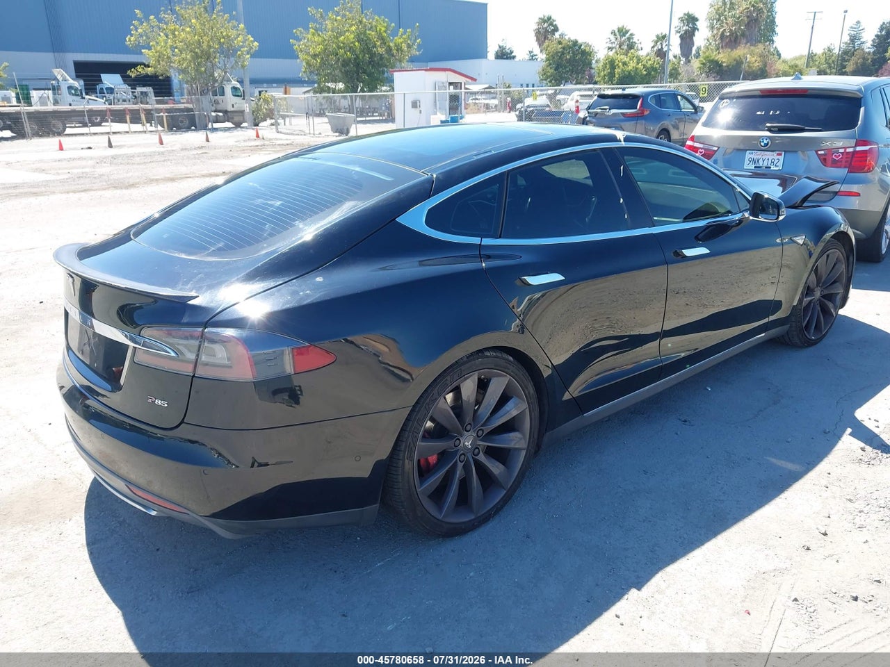 2014 TESLA MODEL S P85 · 4/9