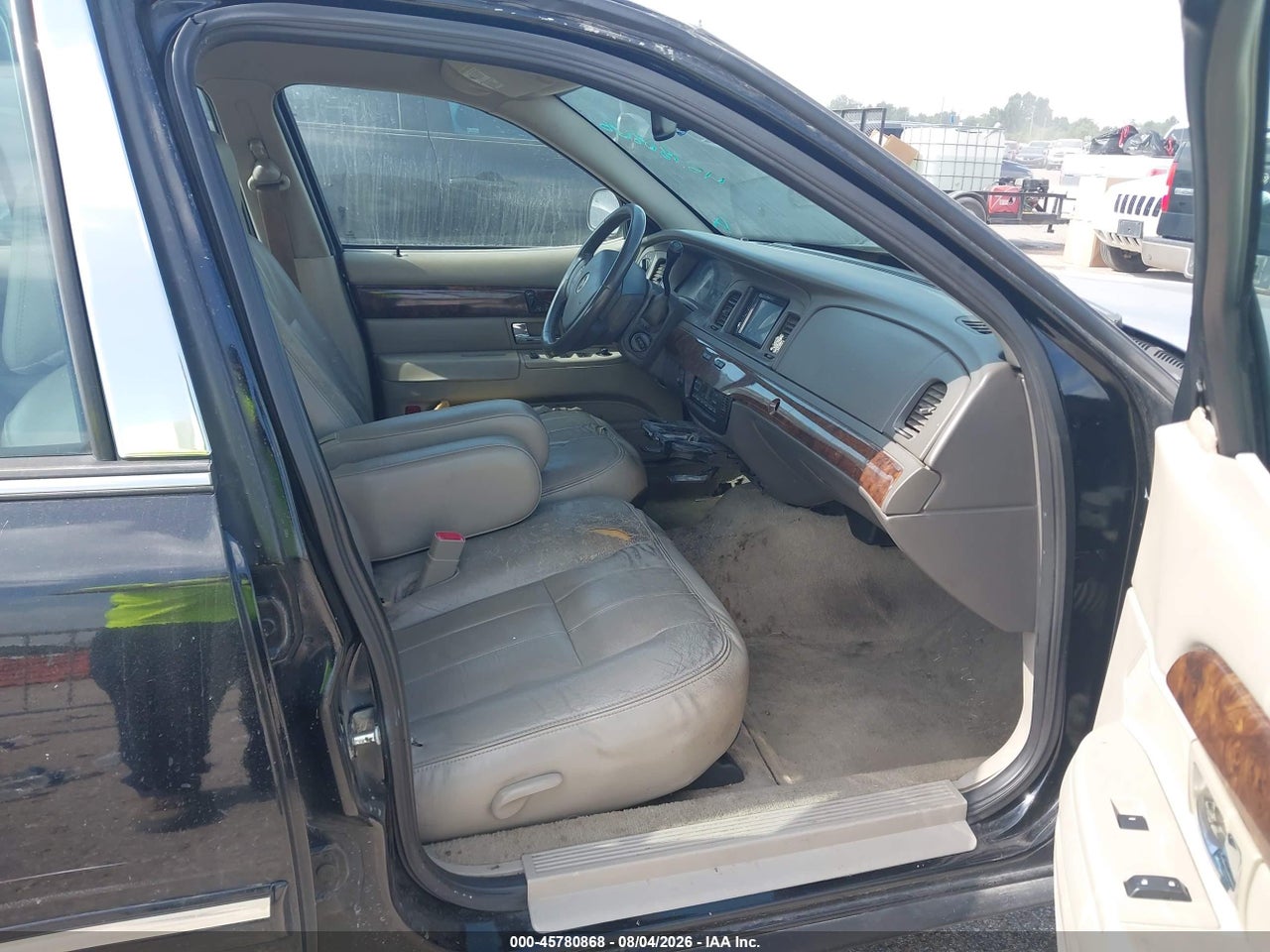 2010 MERCURY GRAND MARQUIS LS (FLEET ONLY) · 5/11