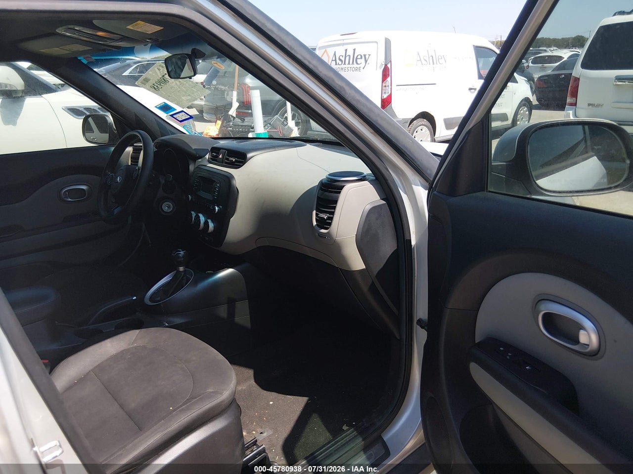 2014 KIA SOUL   · 5/10