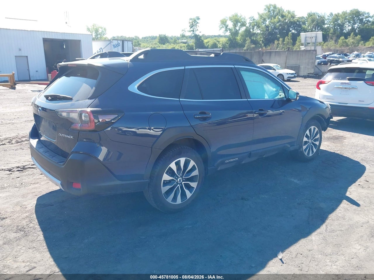 2024 SUBARU OUTBACK LIMITED · 4/11
