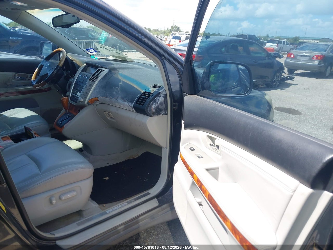 2005 LEXUS RX 330 · 5/11