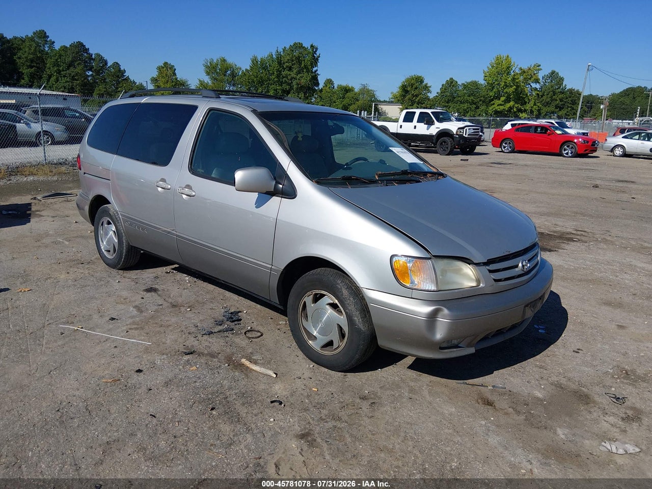 4T3ZF13C42U****** · 2002 TOYOTA SIENNA XLE