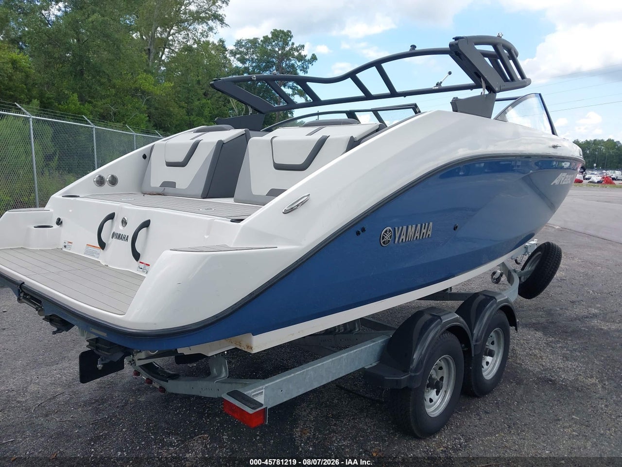 2025 YAMAHA HLT1050A-BBG · 4/11
