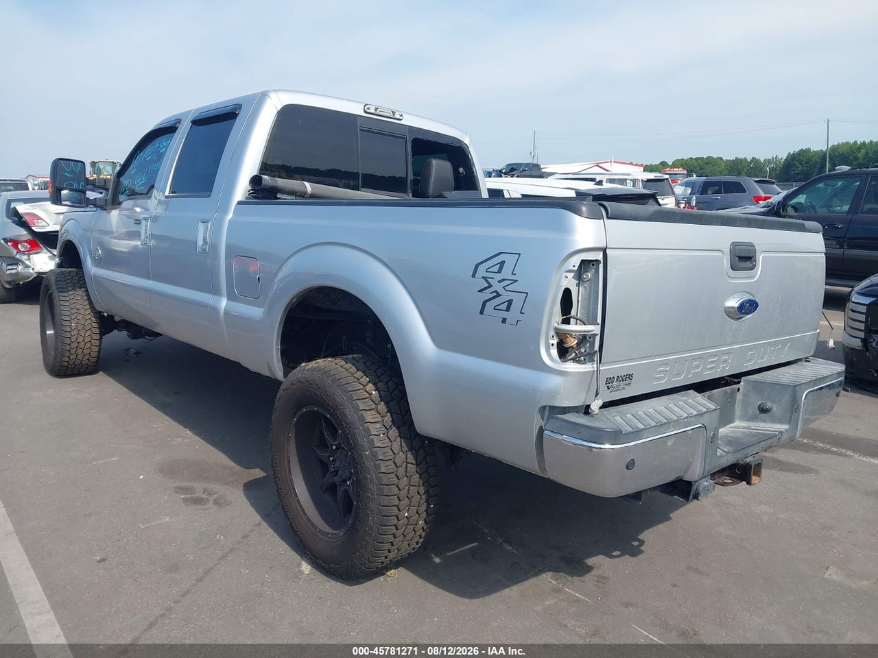 2016 FORD F-250 LARIAT · 3/11