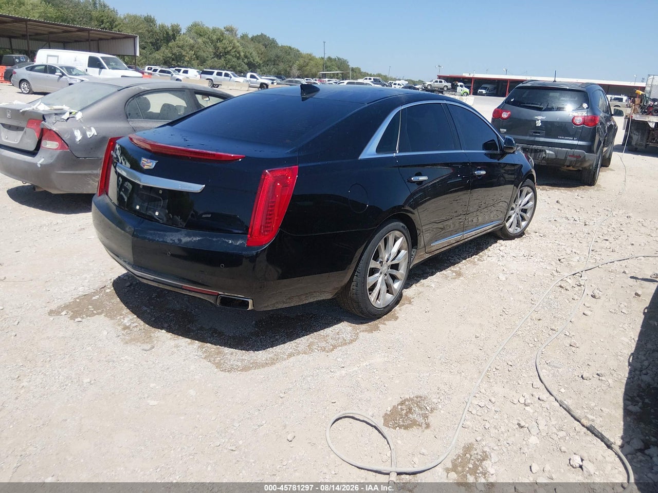 2016 CADILLAC XTS LUXURY COLLECTION · 4/11