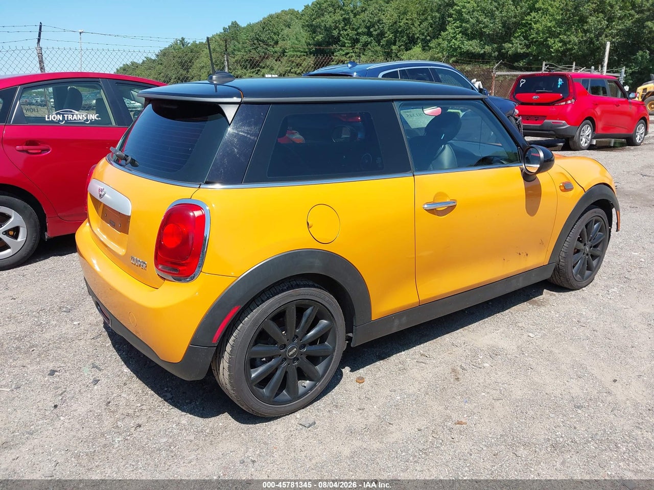 2015 MINI HARDTOP COOPER · 4/11